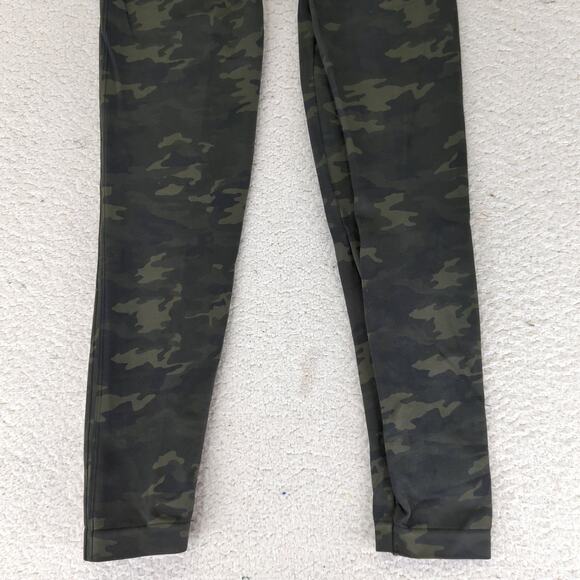 Spanx Look at Me Now Seamless Leggings Green‎ Camo FL3515 Women's Size XL - Picture 6 of 8